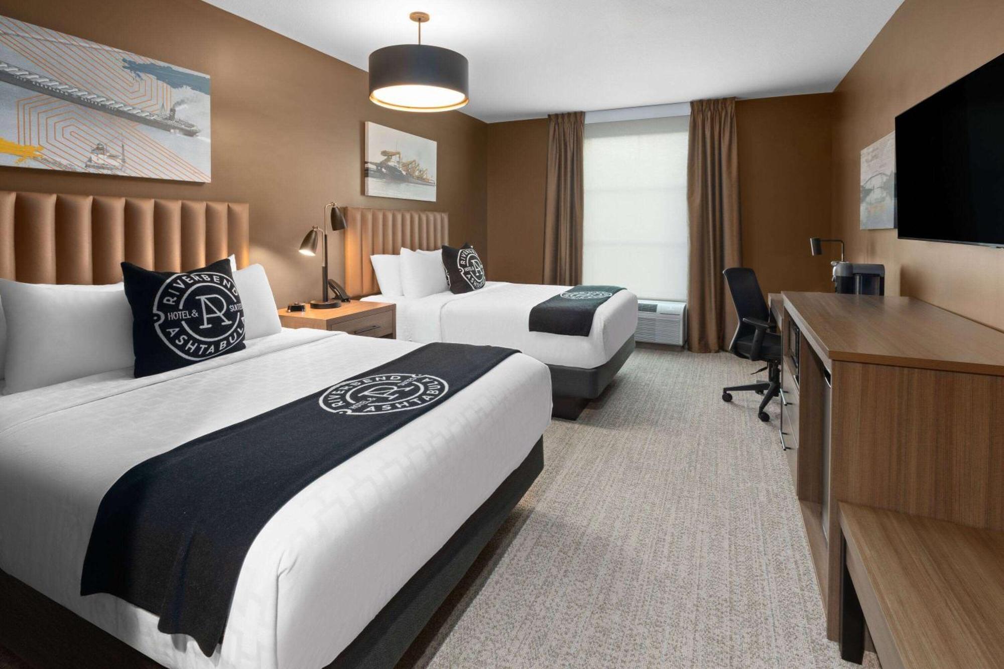 Riverbend Hotel And Suites, Trademark Collection By Wyndham Ashtabula Bagian luar foto